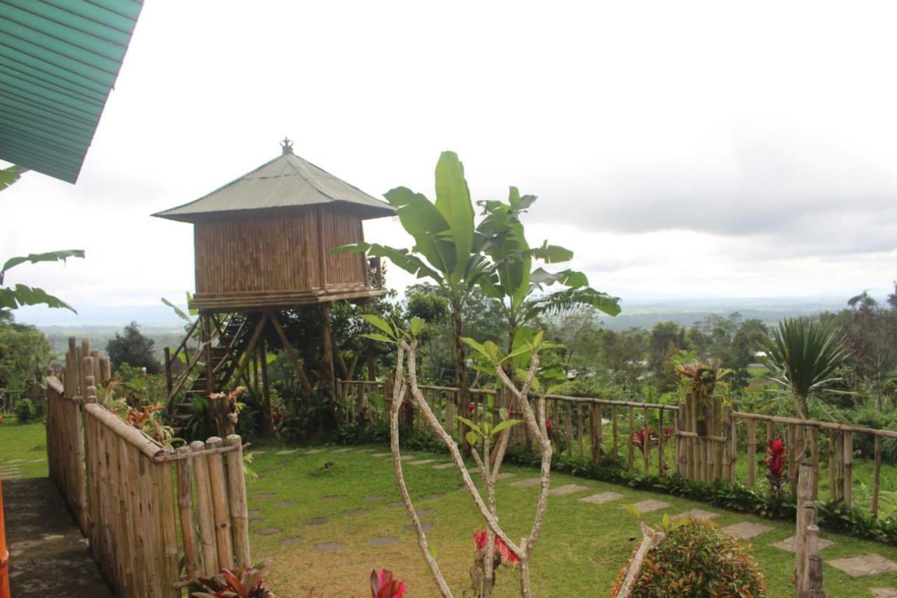 ブドゥグルBali Tree House Pelangiアパートメント エクステリア 写真